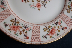 ROYAL CROWN DERBY LUCIENNE #A1266-  DINNER PLATE   .....   https://www.jaapiesfinechinastore.com