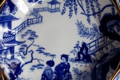ROYAL CROWN DERBY MIKADO- BERRY BOWL   .....   http://jaapiesfinechinastore.com
