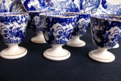 ROYAL CROWN DERBY MIKADO- EGG CUP   .....   https://www.jaapiesfinechinastore.com