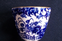 ROYAL CROWN DERBY MIKADO- EGG CUP   .....   https://www.jaapiesfinechinastore.com