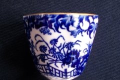 ROYAL CROWN DERBY MIKADO- EGG CUP   .....   http://jaapiesfinechinastore.com