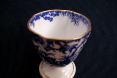 ROYAL CROWN DERBY MIKADO- EGG CUP   .....   https://www.jaapiesfinechinastore.com