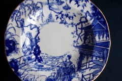 ROYAL CROWN DERBY MIKADO- RIM SOUP PLATE   .....   https://www.jaapiesfinechinastore.com