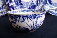 ROYAL CROWN DERBY MIKADO- OPEN SUGAR BOWL   .....   http://jaapiesfinechinastore.com