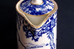 ROYAL CROWN DERBY MIKADO- HOT WATER JUG   .....   https://www.jaapiesfinechinastore.com