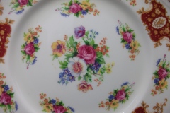 REGENCY FLORAL SPRAYS, MAROON & TAN CARTOUCHE-  DINNER PLATE  10 5/8"   .....   https://www.jaapiesfinechinastore.com