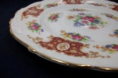 REGENCY FLORAL SPRAYS, MAROON & TAN CARTOUCHE-  DINNER PLATE  10 5/8"   .....   http://jaapiesfinechinastore.com