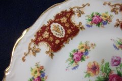 REGENCY FLORAL SPRAYS, MAROON & TAN CARTOUCHE-  DESSERT/ PIE PLATE 7 7/8"   .....   http://jaapiesfinechinastore.com