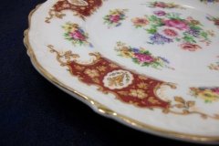 REGENCY FLORAL SPRAYS, MAROON & TAN CARTOUCHE-  DESSERT/ PIE PLATE 7 7/8"   .....   http://jaapiesfinechinastore.com