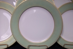 ROSENTHAL SPENCERIAN CELADON GREEN- DINNER PLATE  .....  https://www.jaapiesfinechinastore.com