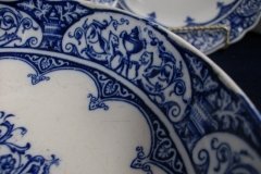 WEDGWOOD QUEEN CHARLOTTE- ROUND SERVING BOWL 8  1/4"     .....   http://jaapiesfinechinastore.com