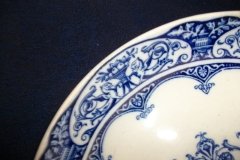 WEDGWOOD QUEEN CHARLOTTE- ROUND SERVING BOWL 8  1/4"     .....   http://jaapiesfinechinastore.com
