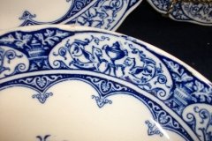 WEDGWOOD QUEEN CHARLOTTE- ROUND SERVING BOWL 8  1/4"     .....   http://jaapiesfinechinastore.com