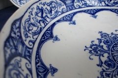 WEDGWOOD QUEEN CHARLOTTE- ROUND SERVING BOWL 9 1/4"     .....   http://jaapiesfinechinastore.com