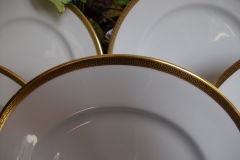 ROYAL ALBERT GREEK KEY- DINNER PLATE  .....  https://www.jaapiesfinechinastore.com