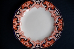 ROYAL CROWN DERBY #3973 IMARI- ORANGE/COBALT SCROLLS- LUNCH PLATE   .....   https://www.jaapiesfinechinastore.com