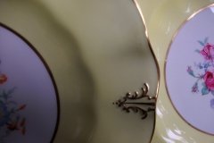 ROYAL CROWN DERBY A315 YELLOW/FLORAL - LUNCH PLATE   .....   http://jaapiesfinechinastore.com