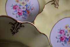 ROYAL CROWN DERBY A315 YELLOW/FLORAL - LUNCH PLATE   .....   http://jaapiesfinechinastore.com