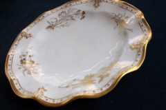 ROYAL CROWN DERBY ROYAL ST JAMES- BREAD & BUTTER PLATE  .....   ttps://www.jaapiesfinechinastore.com