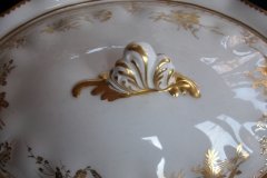 ROYAL CROWN DERBY ROYAL ST JAMES-  COVERED SERVING BOWL   .....   http://jaapiesfinechinastore.com