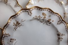 ROYAL CROWN DERBY ROYAL ST JAMES- DINNER PLATE  .....   ttps://jaapiesfinechinastore.com