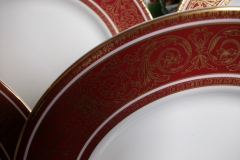 ROYAL DOULTON BUCKINGHAM- DINNER  PLATE   .....   https://www.jaapiesfinechinastore.com