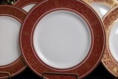 ROYAL DOULTON BUCKINGHAM- DINNER  PLATE   .....   https://www.jaapiesfinechinastore.com