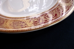 ROYAL DOULTON BUCKINGHAM- DINNER  PLATE   .....   https://www.jaapiesfinechinastore.com