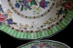 ROYAL DOULTON THE VERNON GREEN-  BERRY BOWL    .....   http://jaapiesfinechinastore.com