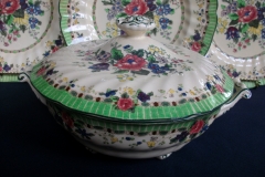 ROYAL DOULTON THE VERNON GREEN-  COVERED SERVING BOWL   .....   https://www.jaapiesfinechinastore.com