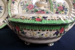 ROYAL DOULTON THE VERNON GREEN-  COVERED SERVING BOWL   .....   http://jaapiesfinechinastore.com