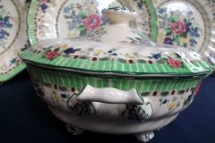 ROYAL DOULTON THE VERNON GREEN-  COVERED SERVING BOWL   .....   http://jaapiesfinechinastore.com