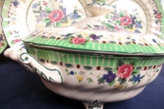 ROYAL DOULTON THE VERNON GREEN-  COVERED SERVING BOWL   .....   https://www.jaapiesfinechinastore.com