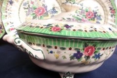 ROYAL DOULTON THE VERNON GREEN-  COVERED SERVING BOWL   .....   http://jaapiesfinechinastore.com