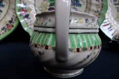 ROYAL DOULTON THE VERNON GREEN-  COVERED SUGAR BOWL   .....   https://www.jaapiesfinechinastore.com