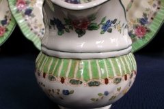 ROYAL DOULTON THE VERNON GREEN-  CREAMER   .....   http://jaapiesfinechinastore.com