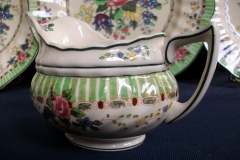 ROYAL DOULTON THE VERNON GREEN-  CREAMER   .....   https://www.jaapiesfinechinastore.com