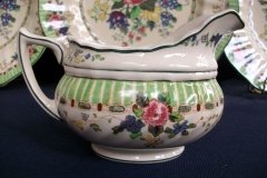 ROYAL DOULTON THE VERNON GREEN-  CREAMER   .....   http://jaapiesfinechinastore.com