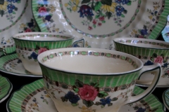 ROYAL DOULTON THE VERNON GREEN- CUP & SAUCER   .....   https://www.jaapiesfinechinastore.com