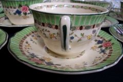 ROYAL DOULTON THE VERNON GREEN- CUP & SAUCER   .....   http://jaapiesfinechinastore.com