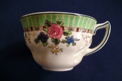 ROYAL DOULTON THE VERNON GREEN- CUP & SAUCER   .....   https://www.jaapiesfinechinastore.com