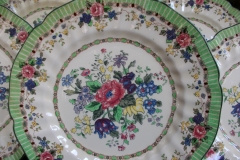 ROYAL DOULTON THE VERNON GREEN-  DINNER PLATES    .....   https://www.jaapiesfinechinastore.com