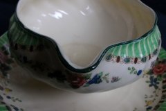 ROYAL DOULTON THE VERNON GREEN- GRAVY BOAT WITH ATTACHED UNDERPLATE    .....   http://jaapiesfinechinastore.com