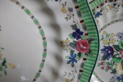 ROYAL DOULTON THE VERNON GREEN-  SERVING PLATTER  17  3/8"    .....   https://www.jaapiesfinechinastore.com