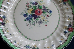 ROYAL DOULTON THE VERNON GREEN-  SERVING PLATTER  17  3/8"    .....   https://www.jaapiesfinechinastore.com