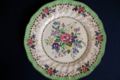 ROYAL DOULTON THE VERNON GREEN-  SALAD PLATES    .....   https://www.jaapiesfinechinastore.com