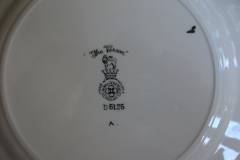 ROYAL DOULTON THE VERNON GREEN-  SALAD PLATES    .....   https://www.jaapiesfinechinastore.com