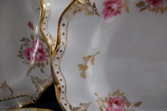 ROYAL CROWN DERBY ROYAL PINXTON ROSES A1155 -  SALAD PLATE    .....   https://www.jaapiesfinechinastore.com