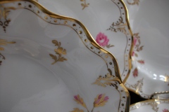 ROYAL CROWN DERBY ROYAL PINXTON ROSES A1155 -  SALAD PLATE    .....   https://www.jaapiesfinechinastore.com