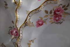 ROYAL CROWN DERBY ROYAL PINXTON ROSES A1155 -  SALAD PLATE    .....   https://www.jaapiesfinechinastore.com